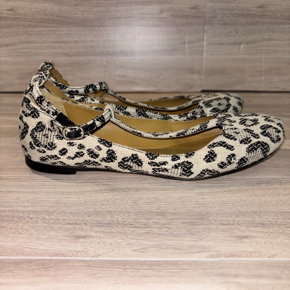 See by Chloe Leopard Print T-Strap Flats - Picture 2 of 10